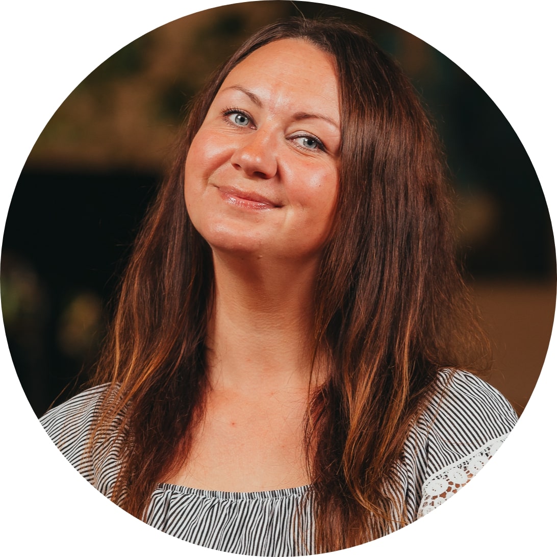 Linda Roķe, Teātra māksla